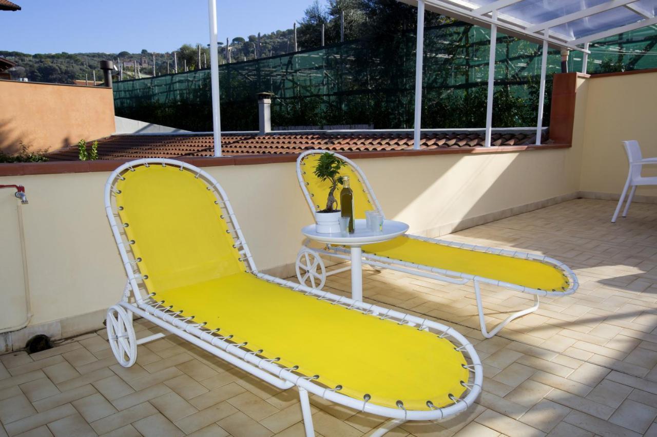 Relais Villa Chiara Free Parking Соренто Екстериор снимка
